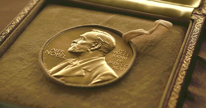 Nga Agjencitë e lajmeve, te kompanitë e basteve: Kush janë favoritët e çmimit Nobel?