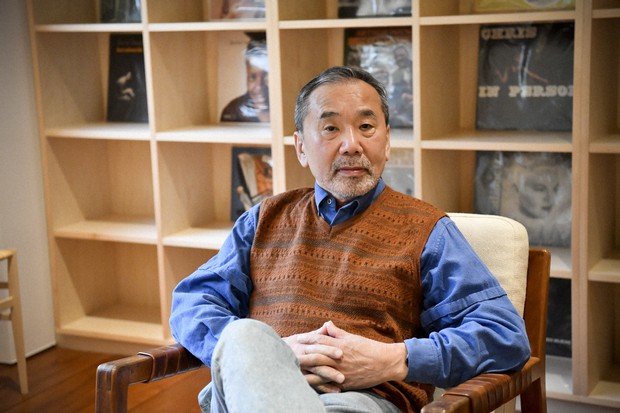 Haruki Murakami: Romancierët janë bujarë me shkrimtarët e rinj