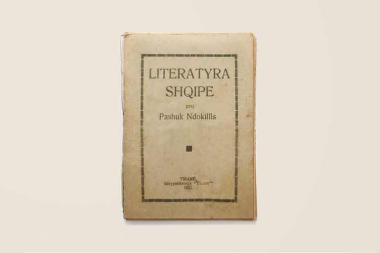 Histori e letërsisë shqipe e botuar në vitin 1922 nga Pashuk Ndokillìa