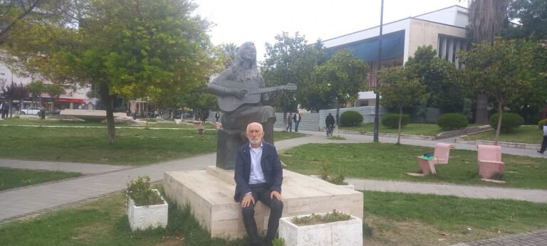 Agim Vinca: Për Lushnjën dhe krijuesit e saj