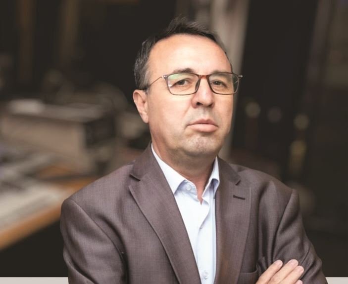 Arben Veselaj: Shtëpia në Plemetin (tregim)