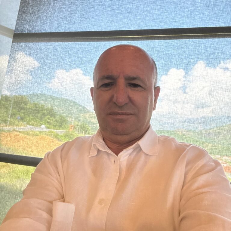 Besnik Rama: Valixhja (tregim)