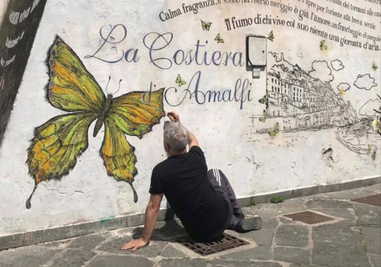 Eda Zhiti: Një mur për poezinë dhe një poezipër murin…