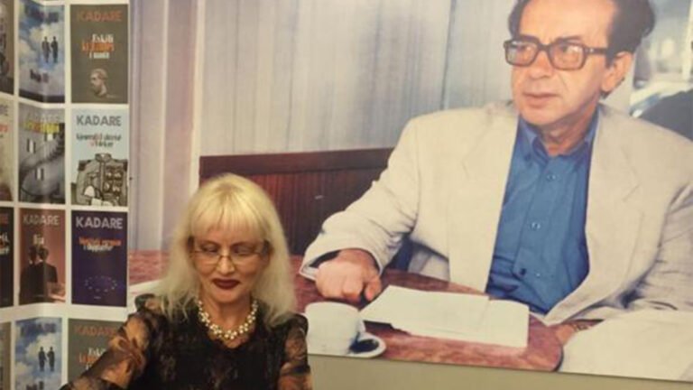 Burbuqe Spahiu Lukacevic: Gruas që i shkon dimri