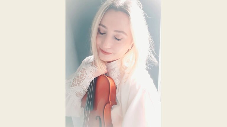 Gabriela Mujaj: Lumnia (cikël poetik)